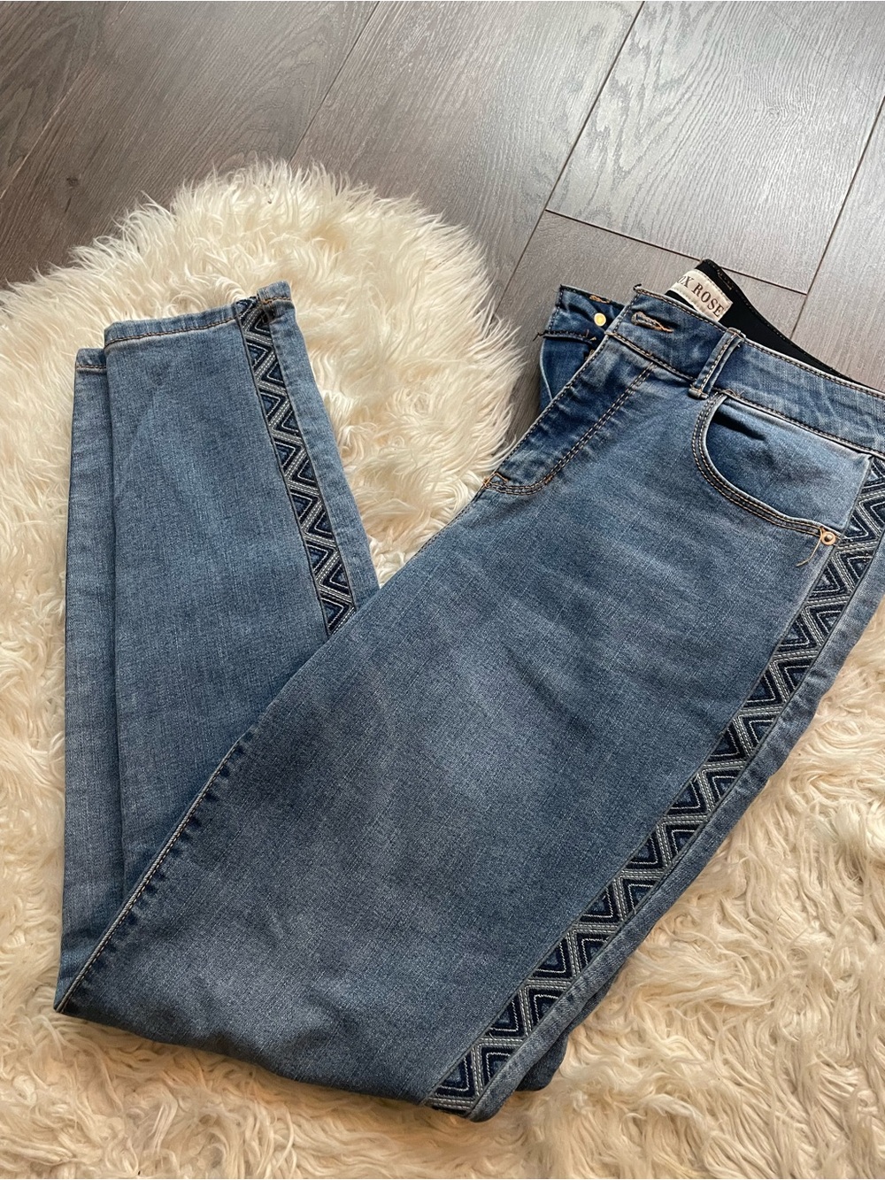 Embroidered jeans size 12